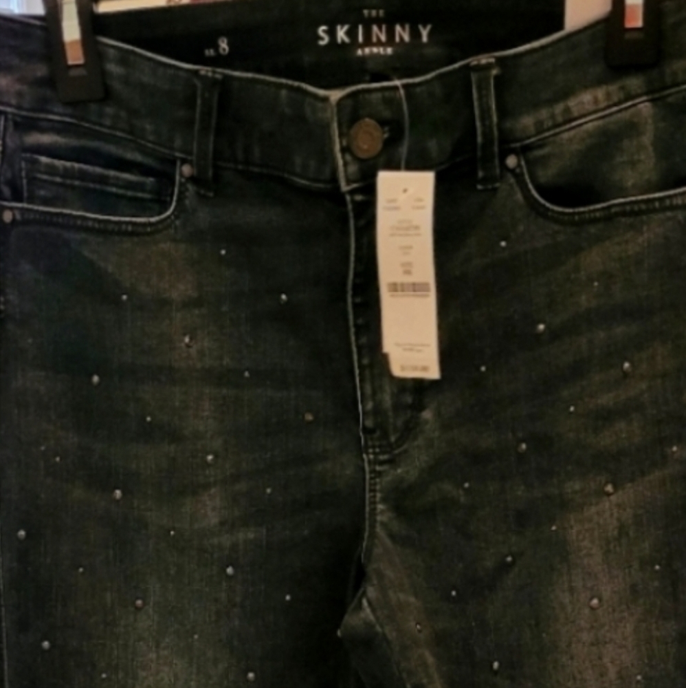 NWT White House Black Market studded skinny ankle jeans